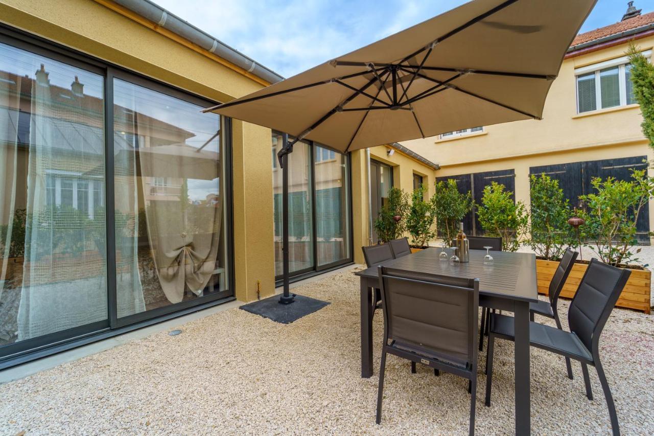 Ferienhaus Maison Calme Avec Terrasse/garage Centre-ville C